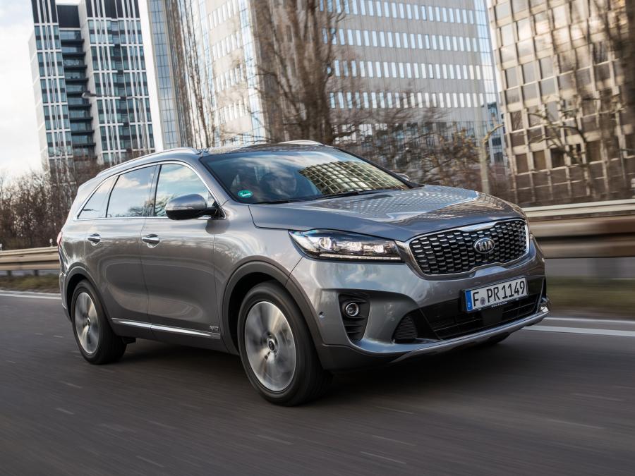  Kia Sorento EcoDynamics (UM) 2018 года  (WW) (фото 7 из 21)